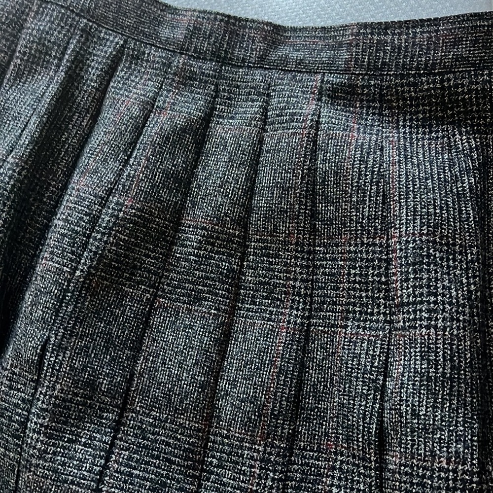 Freedberg of Boston Vintage Wool Tweed Suite. Preloved - Picture 9 of 10